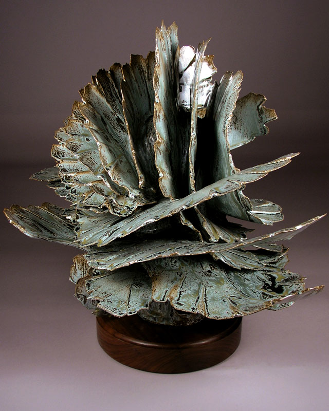 'Gray Wolf' - abstract ceramic sculpture